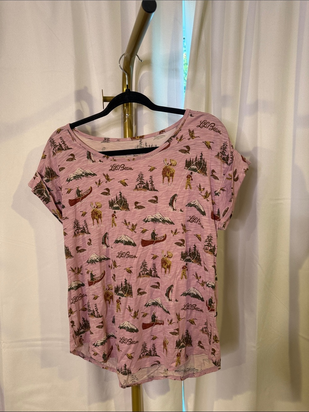 L.L. Bean Pink Outdoor Scenic Short Sleeve Tee novelty camping outdoor hiking